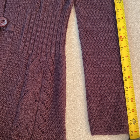 Jana - knit cardigan with button closure. Size M - Picture 8 of 9